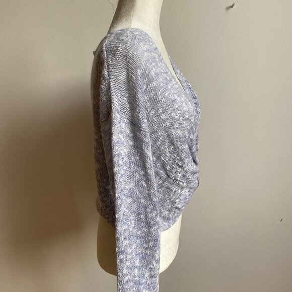 Bcbgeneration New cropped metallic Blue twist knot - Picture 4 of 7